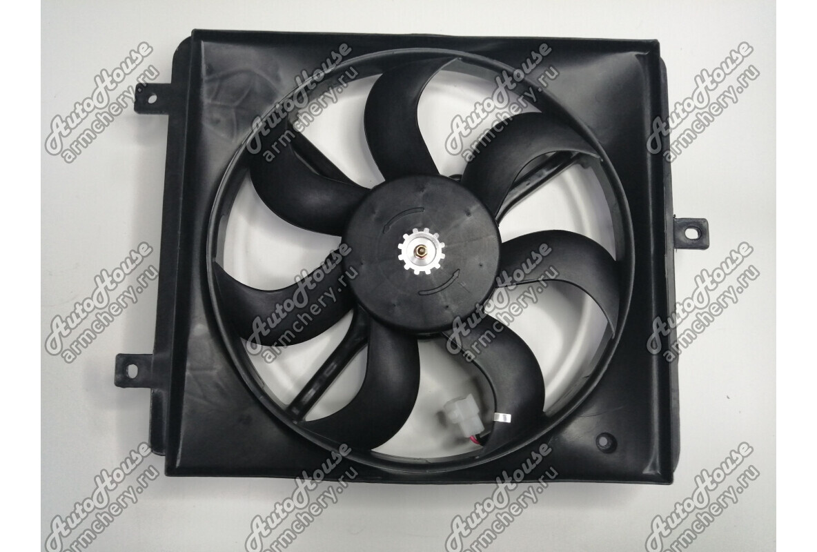 Вентилятор радиатора охлаждения правый Geely MK [1.5 16V 5MT седан]