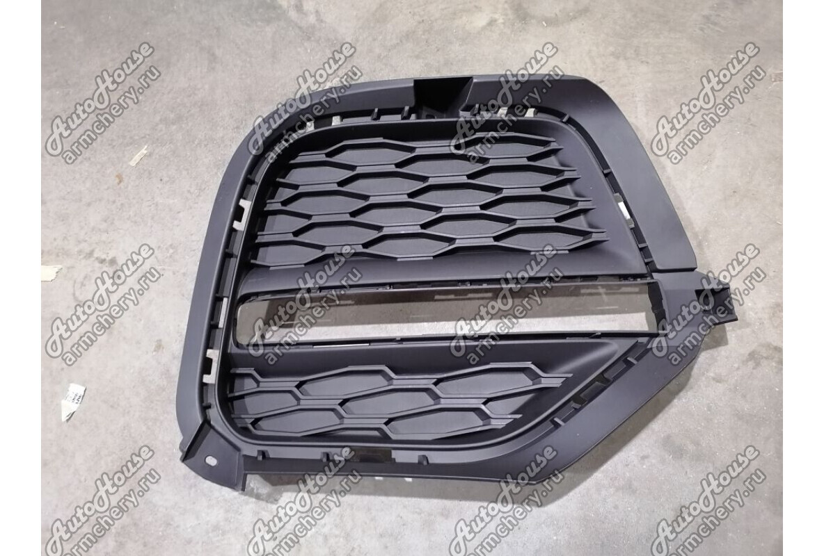Рамка ходового огня правая Chery Tiggo 4 FL (2018+) [1.5 16V 6AMT внедорожник Turbo]
