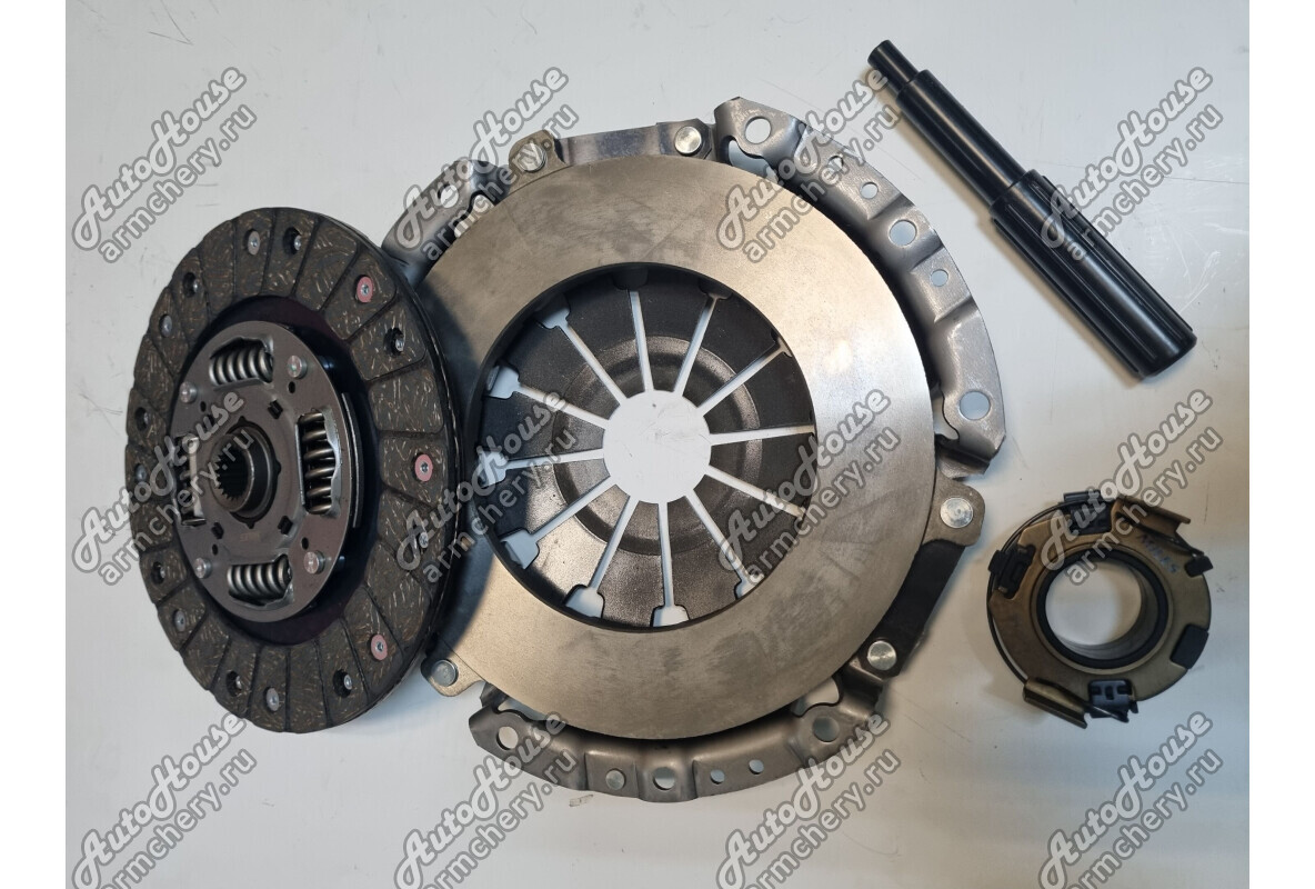 Сцепление в сборе MILES Geely Emgrand EC7 [1.8 16V 5MT седан]