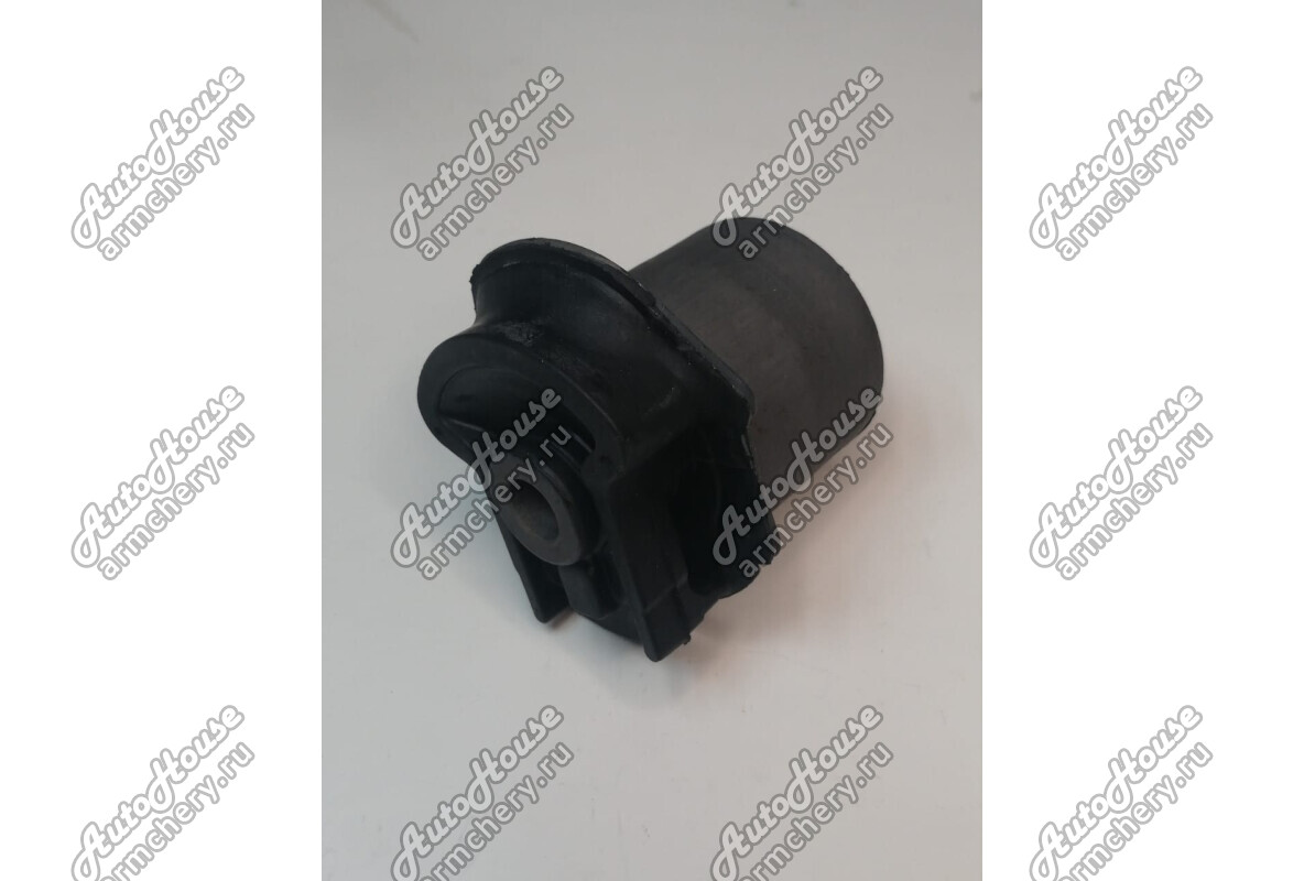 Сайлентблок задней балки AKITAKA Faw Vita [1.3 16V 5MT седан]