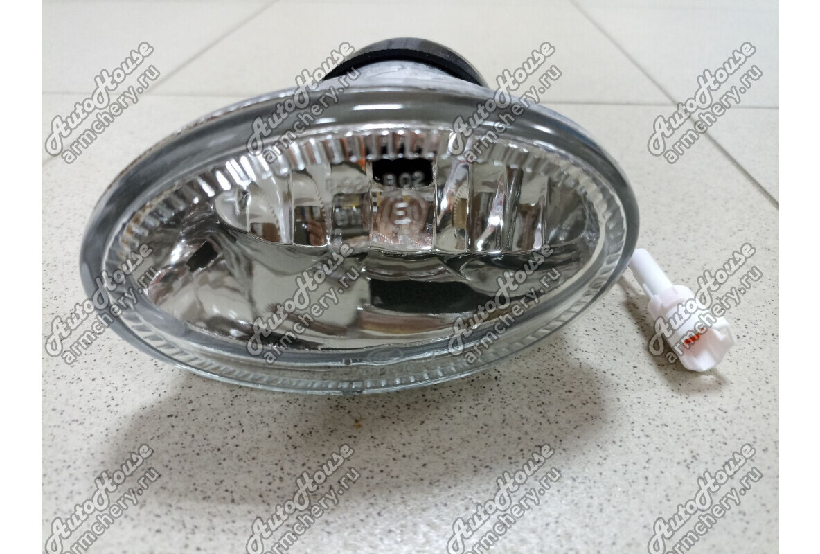 Фара противотуманная левая SAT Lifan Smily (320) [1.3 16V 5MT хетчбэк]