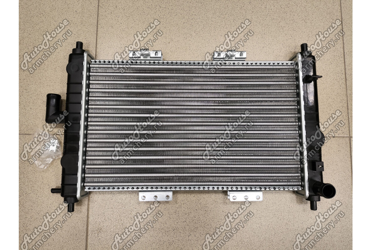Радиатор охлаждения SAT Chery QQ [0.8 12V 5MT хетчбэк]