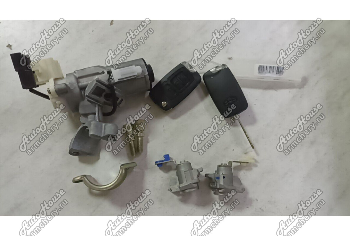 Комплект ключей с замками Geely Emgrand EC7 [1.8 16V 5MT седан]