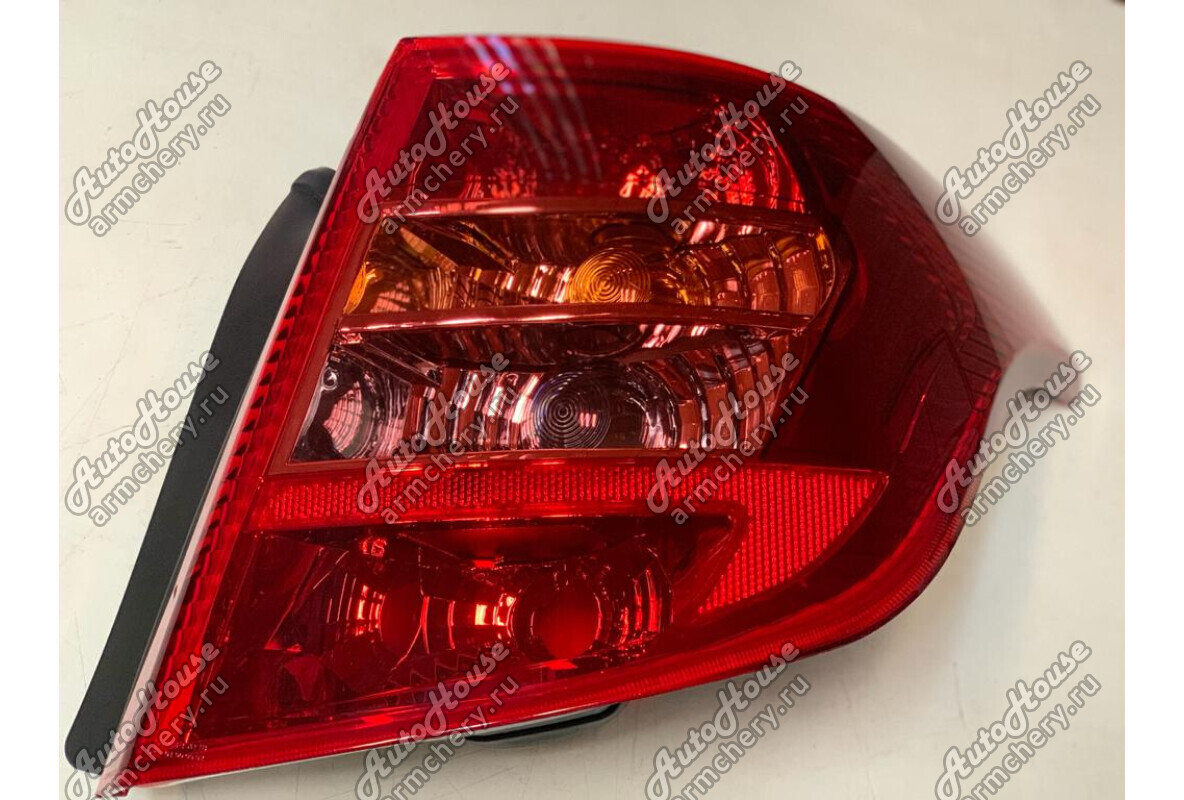 Фонарь задний правый Faw Besturn B50 [1.6 8V 5MT седан]
