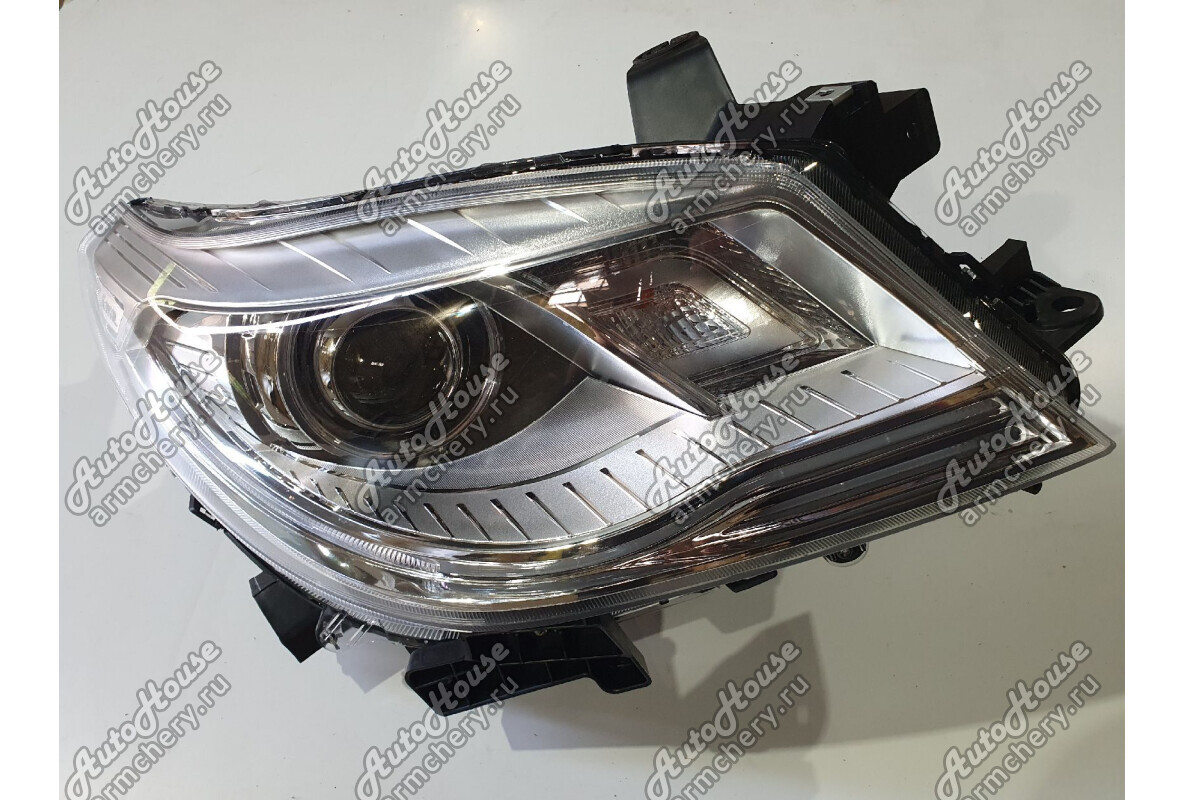 Фара правая Haval H9 (2015-2017) [2.0 16V 8AT внедорожник 4X4 Turbo дизель]