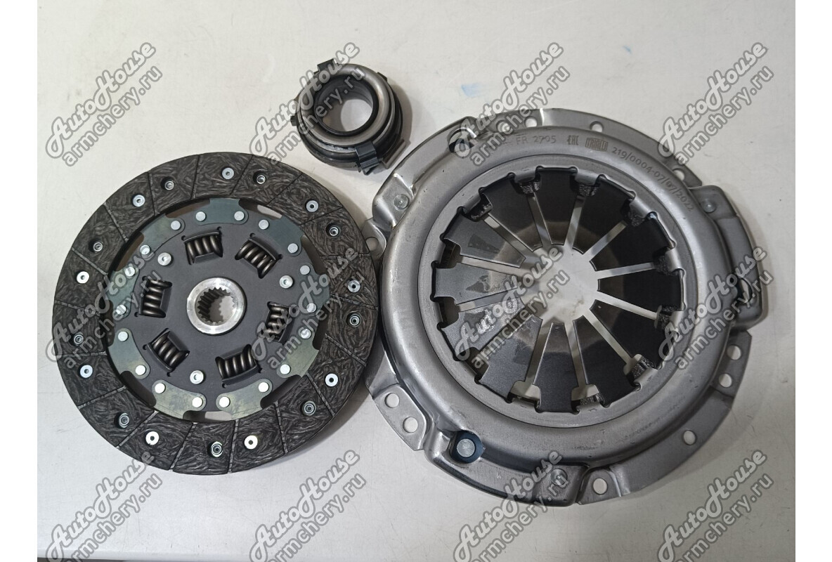 Сцепление в сборе TRIALLI Geely Otaka / CK [1.5 16V 5MT седан]
