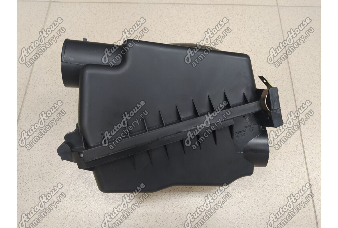 Корпус воздушного фильтра GEELY Lifan Solano 2 (650) [1.8 16V CVT седан]