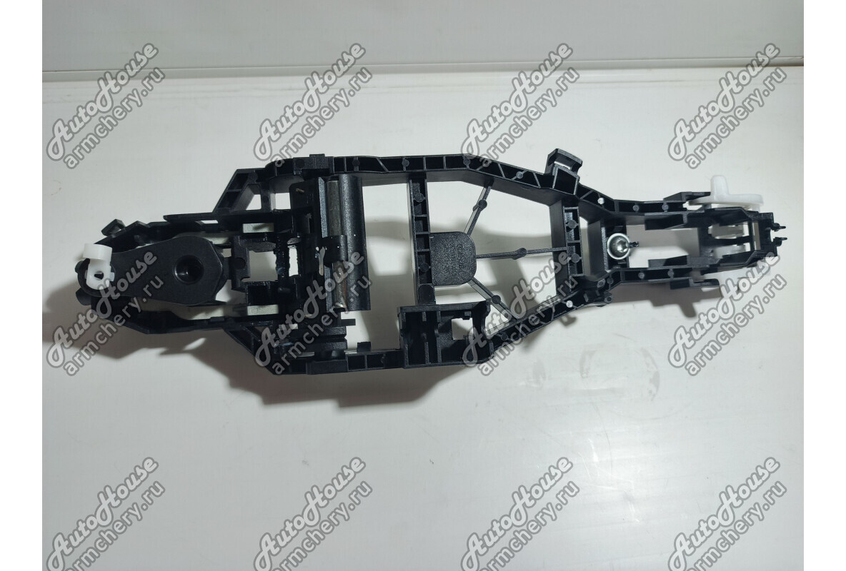 Ручка двери передней левой (внутренний механизм) JAC J7 [1.5 16V 6MT лифтбэк Turbo]