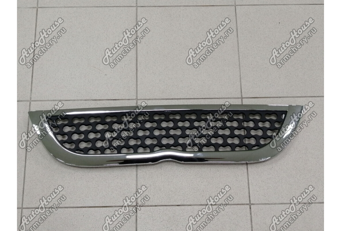 Решетка радиатора Lifan Smily (320) [1.3 16V 5MT хетчбэк]