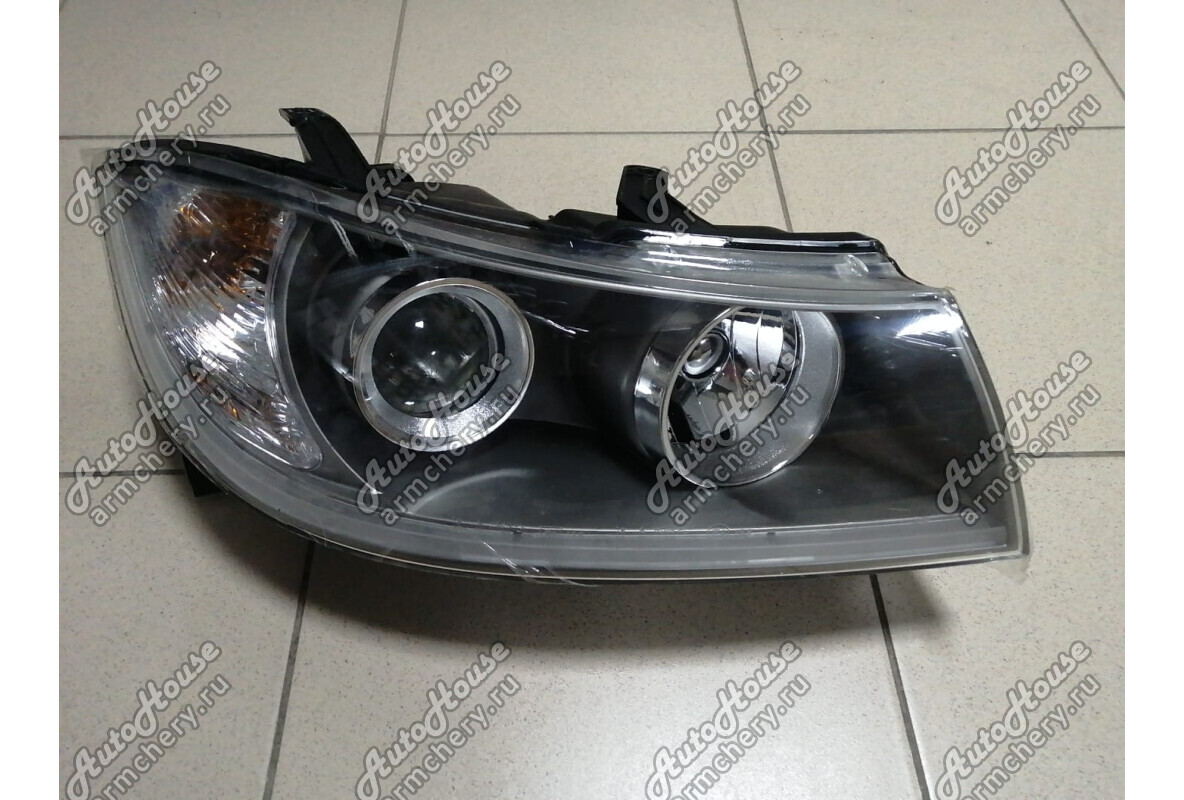 Фара правая с корректором (серый отражатель) Lifan Solano (620) [1.6 16V CVT седан]