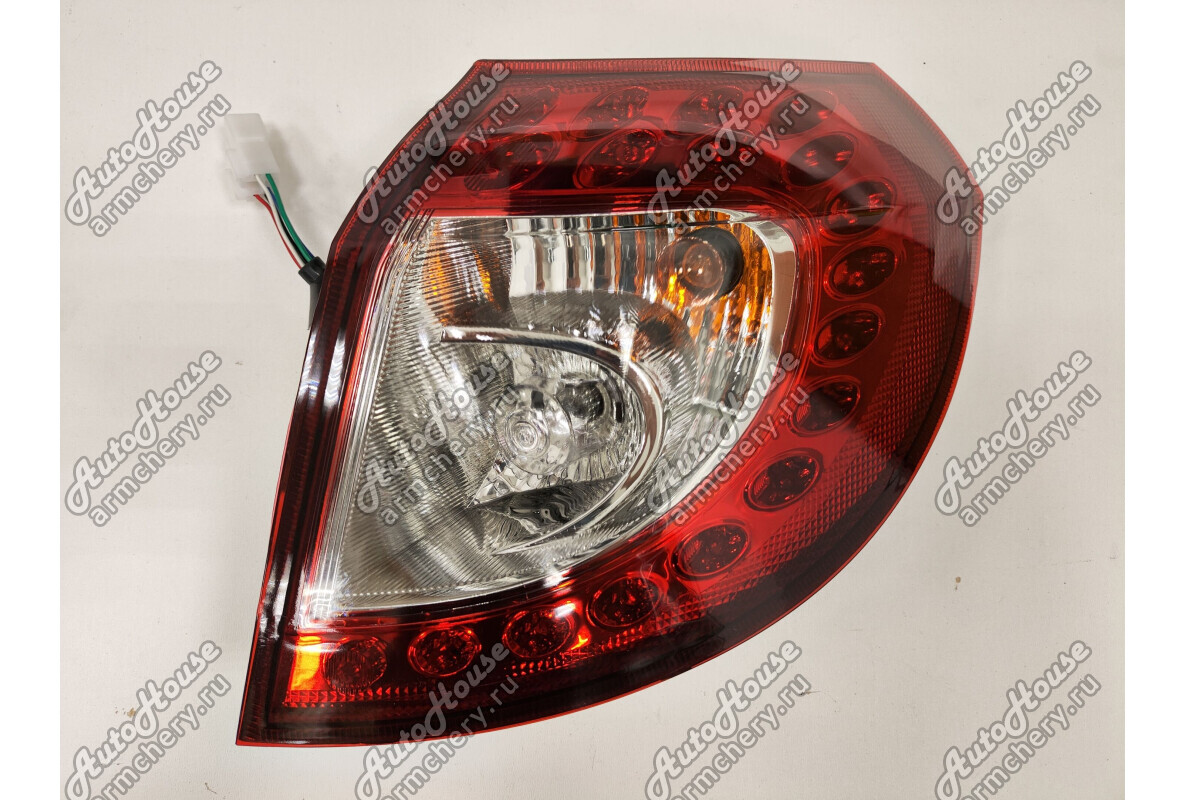 Фонарь задний правый Geely Emgrand X7 [2.0 16V 5MT внедорожник]