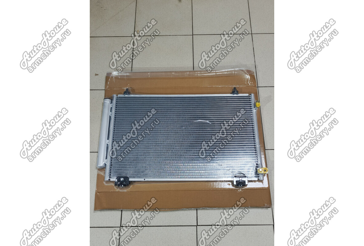 Радиатор кондиционера SAT BYD F3 [1.6 16V 5MT седан]