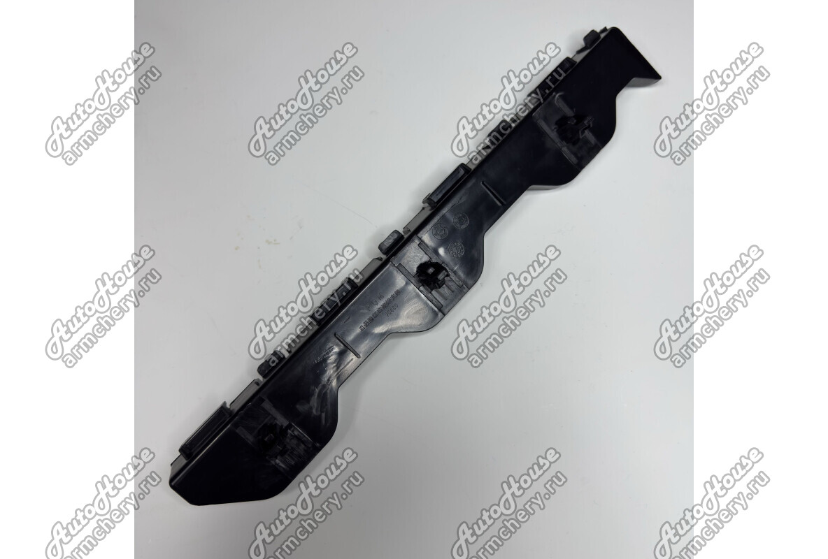 Кронштейн бампера заднего правый Lifan Solano (620) [1.6 16V CVT седан]