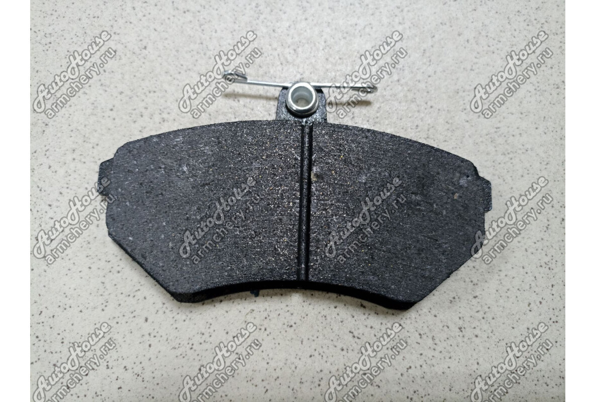 Колодки передние (без усиков) Chery Fora [2.0 16V 5MT седан]