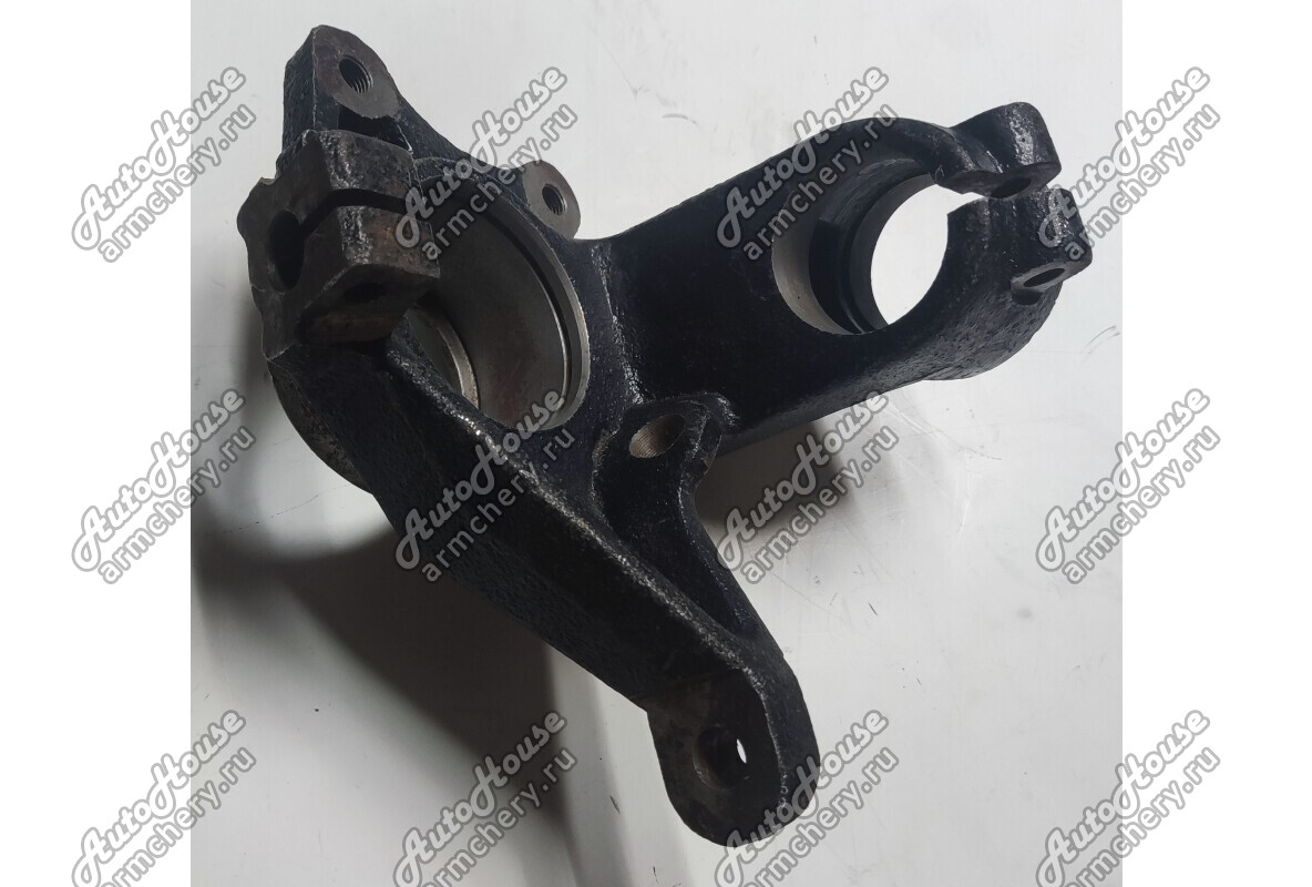 Кулак поворотный правый (голый) Lifan Breez [1.6 16V 5MT седан]