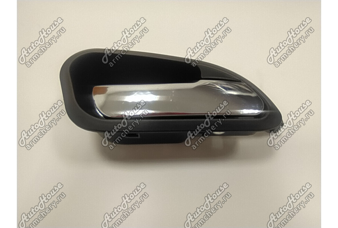 Ручка двери внутренняя правая (черная) Lifan Breez [1.6 16V 5MT седан]