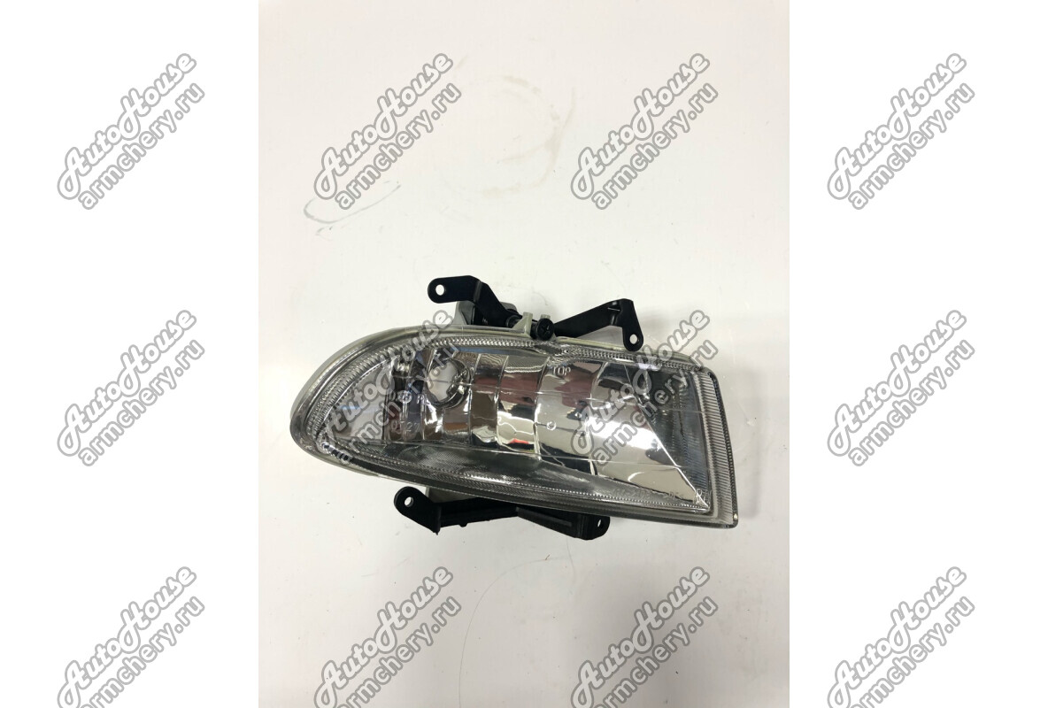 Фара противотуманная правая SAT Hyundai Accent [1.5 16V 4AT седан]