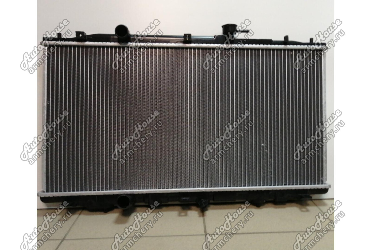 Радиатор охлаждения с горловиной Lifan Breez [1.6 16V 5MT седан]