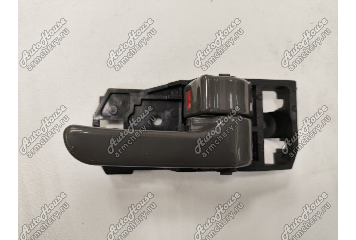 Ручка двери внутренняя правая Chery Tiggo [2.0 16V 5MT внедорожник 4X2]
