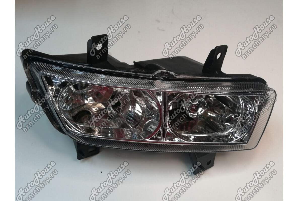 Фара противотуманная левая Geely Emgrand EC7 [1.5 16V 5MT седан]