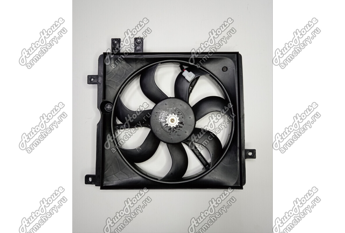Вентилятор радиатора охлаждения Geely MK [1.5 16V 5MT седан]