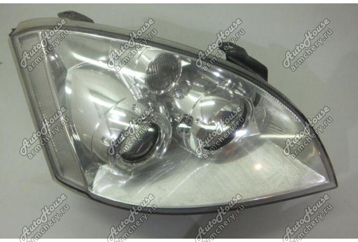 Фара правая (белый поворотник) Chery Fora [2.0 16V 5MT седан]