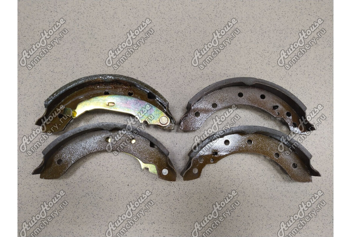 Колодки задние Lifan Breez [1.6 16V 5MT седан]