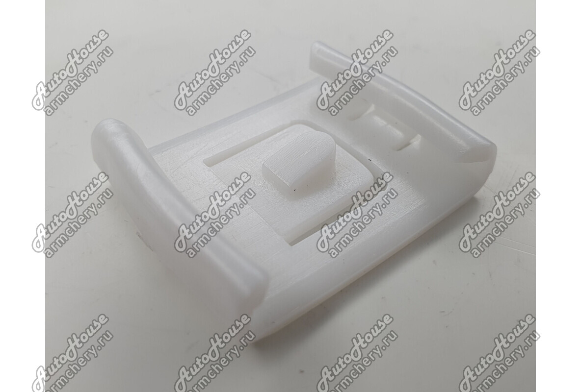 Клипса сидения Chery Amulet [1.5 16V 5MT лифтбэк]