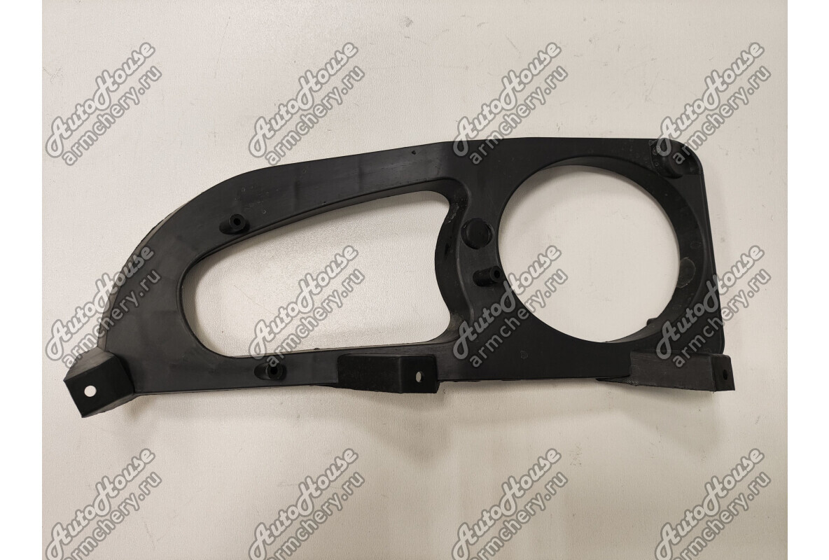 Кронштейн противотуманной фары левый Chery M11 [1.6 16V CVT седан]