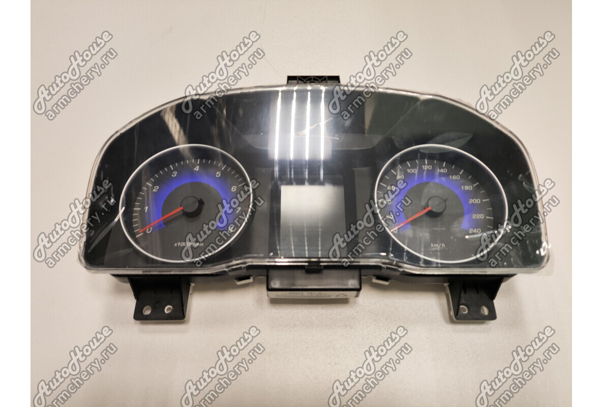 Панель приборов Geely Emgrand 7 NEW (2018+) [1.5 16V 5MT седан]