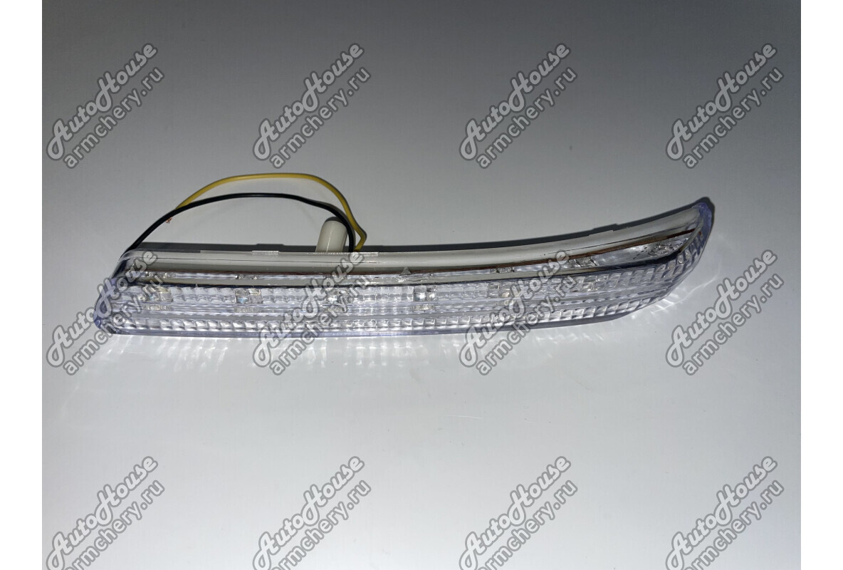 Повторитель поворота левый в зеркале (старая модель) Geely MK [1.5 16V 5MT седан]