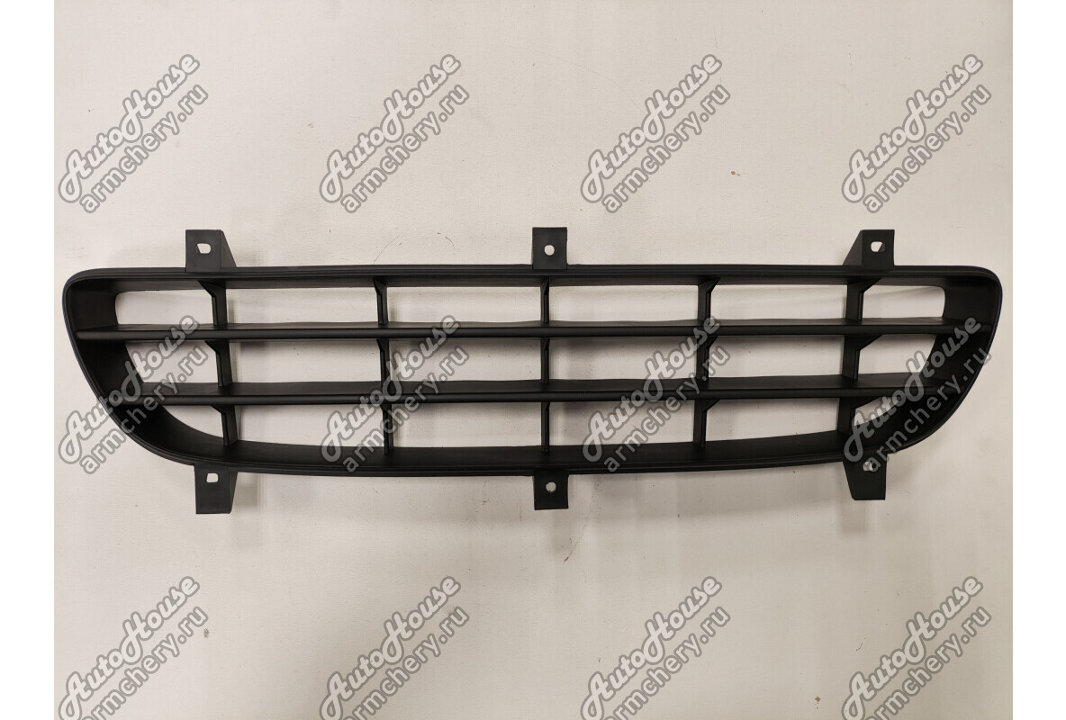 Решетка бампера переднего центральная Chery Cross Eastar [2.0 16V 5MT хетчбэк]