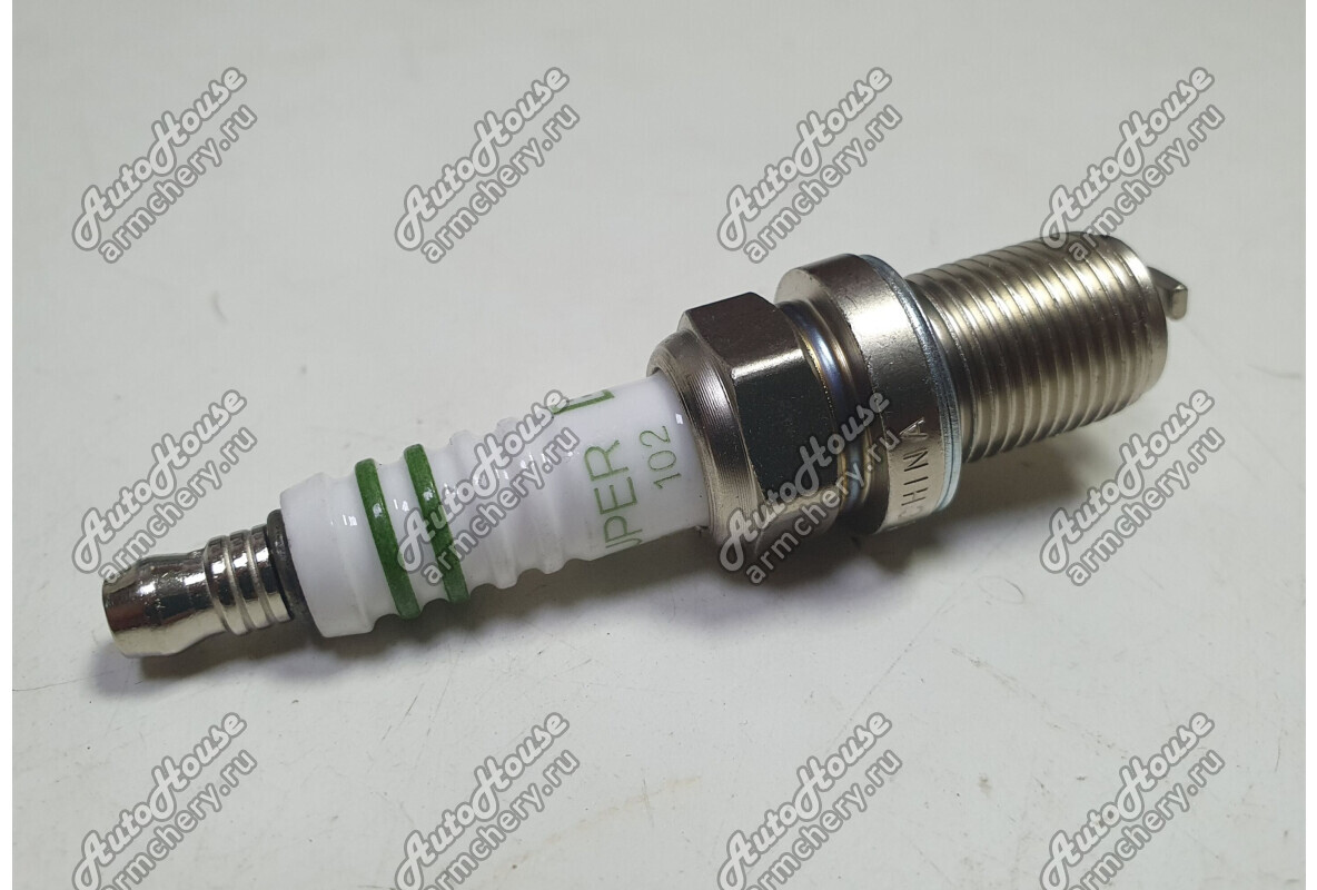 Свеча зажигания BOSCH Great Wall Hover H5 [2.4 16V 5MT внедорожник 4X4 бензин]