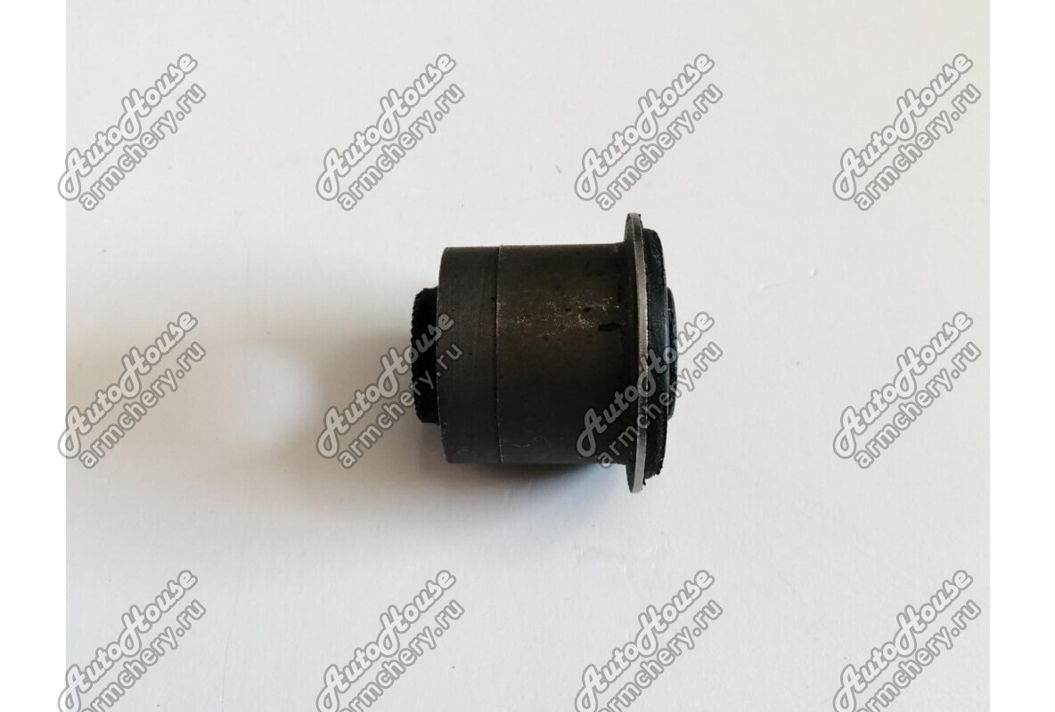 Сайлентблок верхнего рычага (4x2) Great Wall Deer [2.2 8V 5MT пикап 4X2]