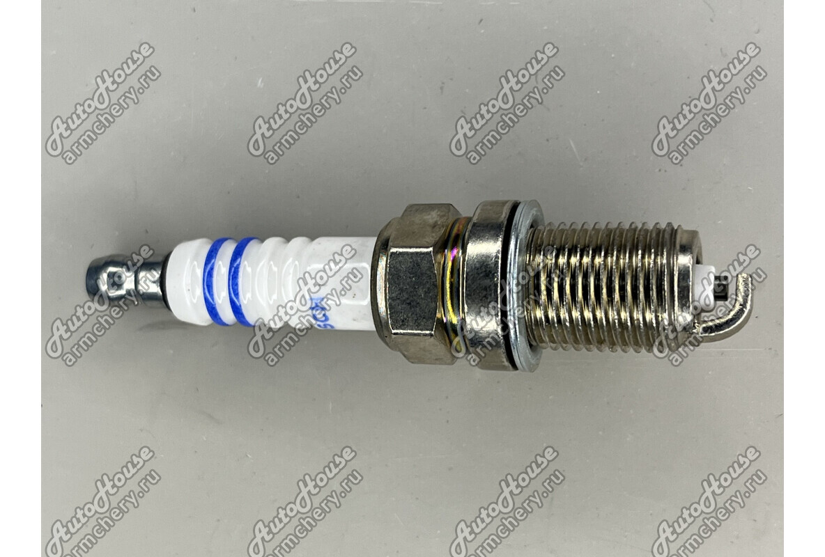 Свеча зажигания BOSCH Chery Amulet [1.5 16V 5MT лифтбэк]