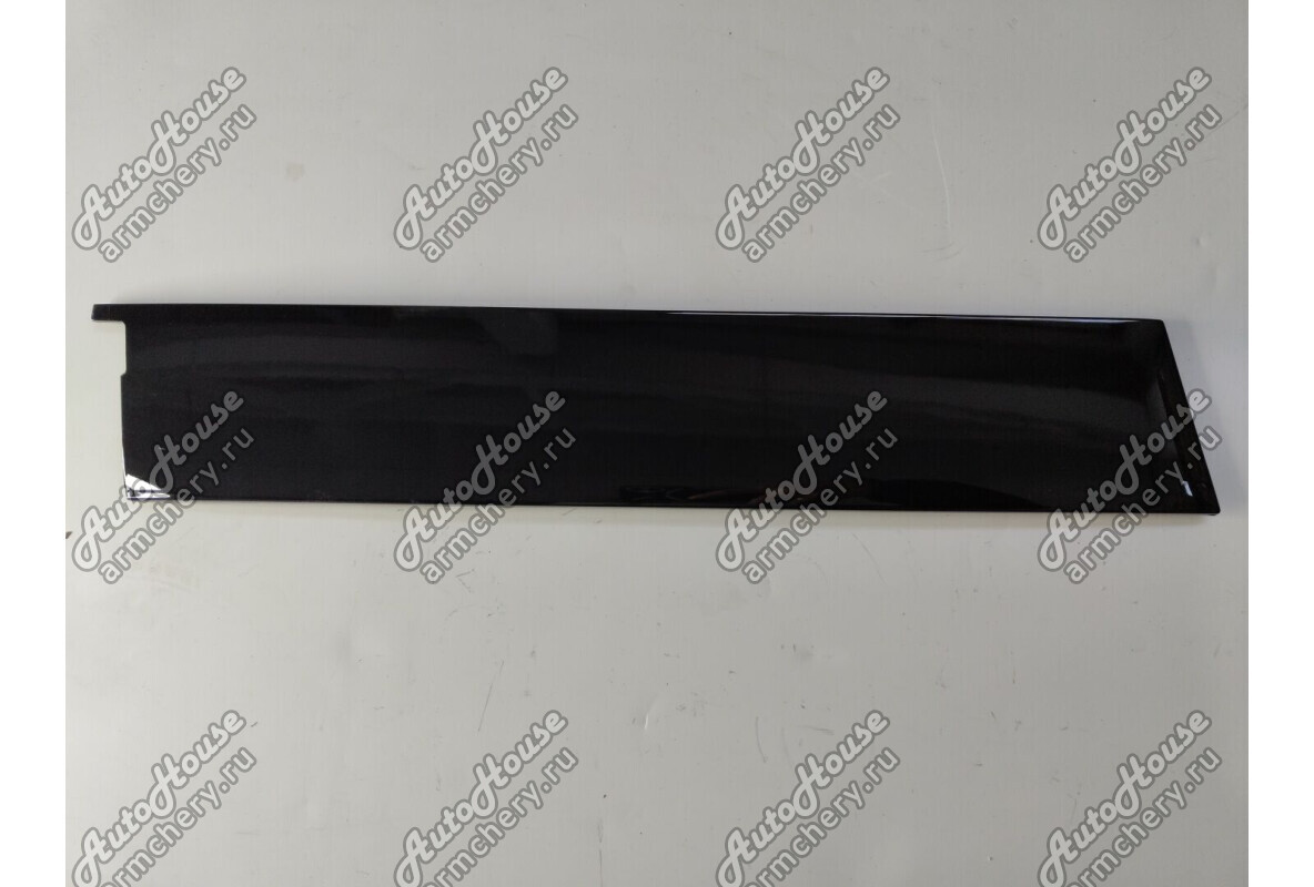 Накладка двери задней правой Haval H9 (2015-2017) [2.0 16V 8AT внедорожник 4X4 бензин]