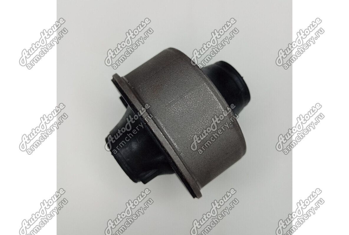 Сайлентблок рычага переднего большой AKITAKA Faw V5 [1.5 16V 5MT седан]