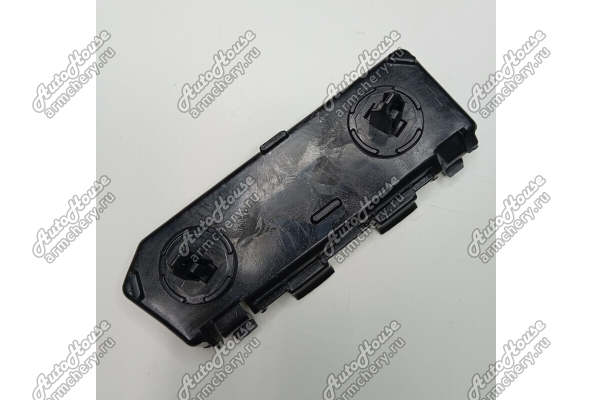 Кронштейн бампера заднего правый (малый) Lifan Solano 2 (650) [1.8 16V 5MT седан]