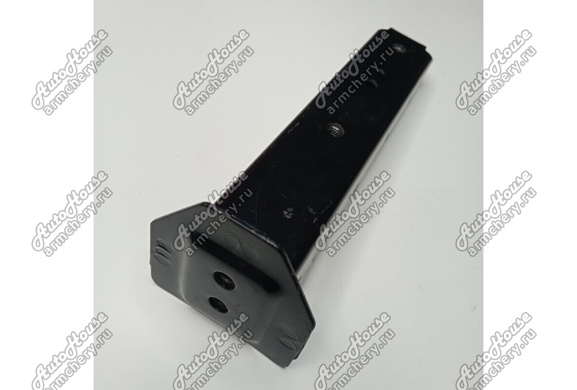 Кронштейн бампера переднего правый CHERY Vortex Estina [1.6 16V 5MT седан]