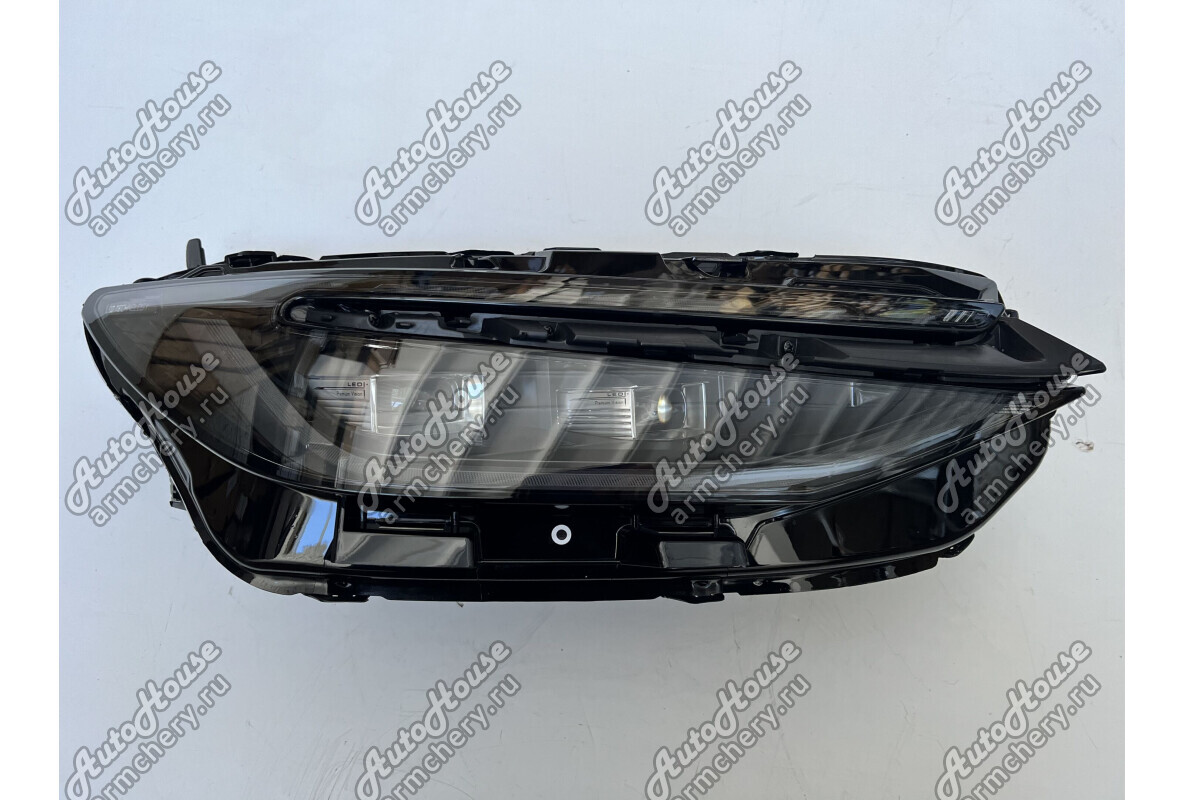 Фара правая Chery Arrizo 8 [1.6 16V 7AMT седан Turbo]