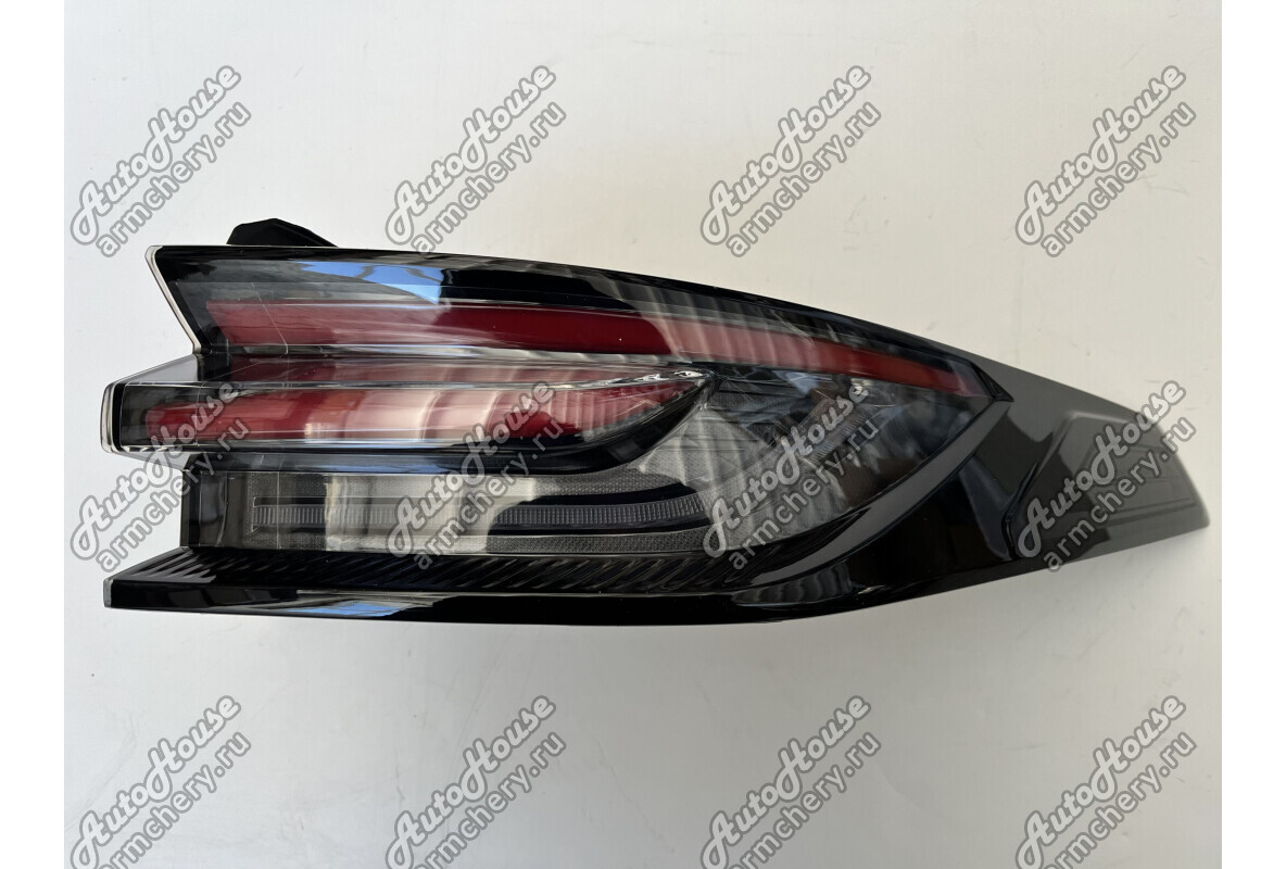 Фонарь задний правый Changan UNI-K [2.0 16V 8AT внедорожник 4X2 Turbo]