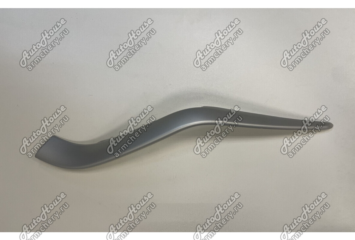 Молдинг бампера переднего верхний левый (серебро) Haval M6 [1.5 16V 6MT внедорожник Turbo ]