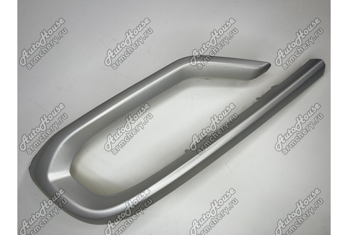 Накладка бампера заднего левая (имитация патрубка глушителя, серебро) Haval M6 [1.5 16V 7AMT внедорожник Turbo ]