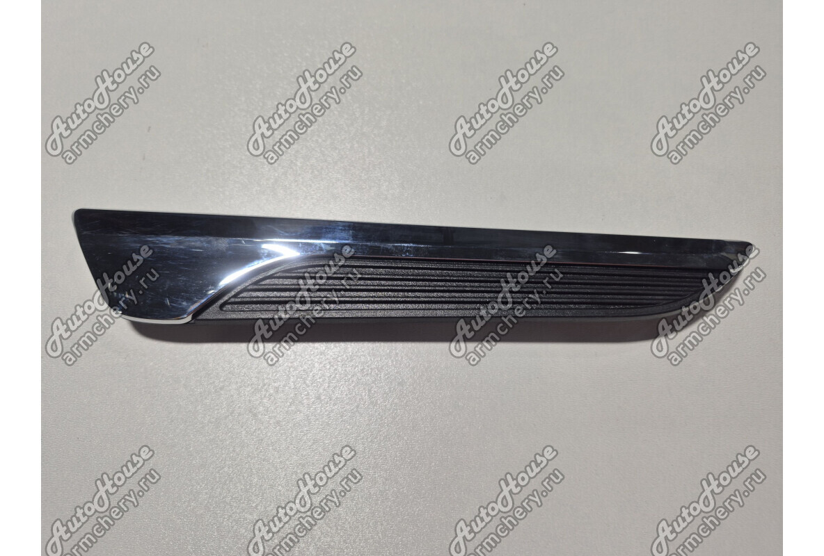 Молдинг крыла правого JAC J7 [1.5 16V 6MT лифтбэк Turbo]