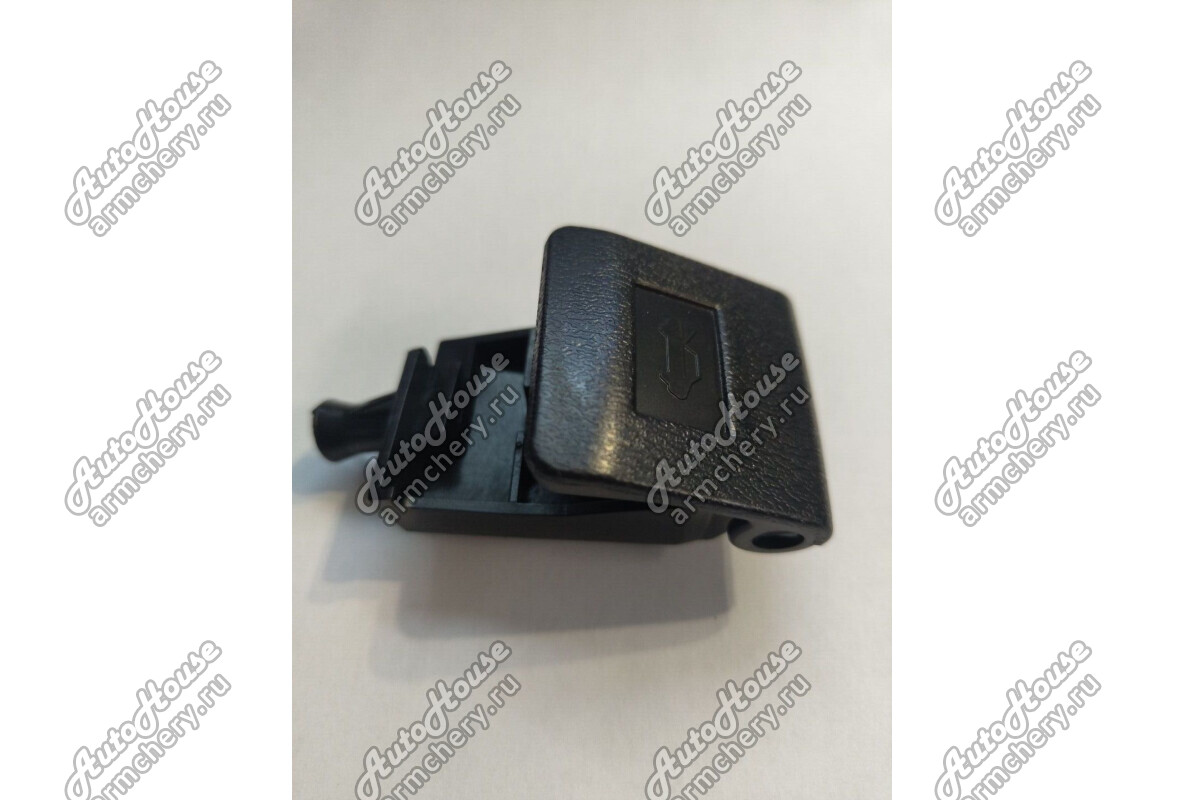 Ручка открывания капота Geely MK [1.5 16V 5MT седан]