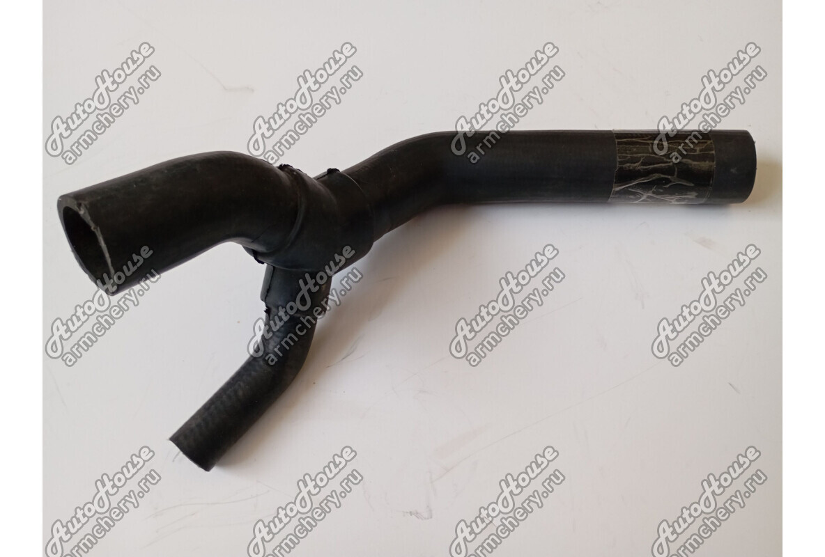 Патрубок радиатора охлаждения развилка Chery Amulet [1.6 8V 5MT лифтбэк]
