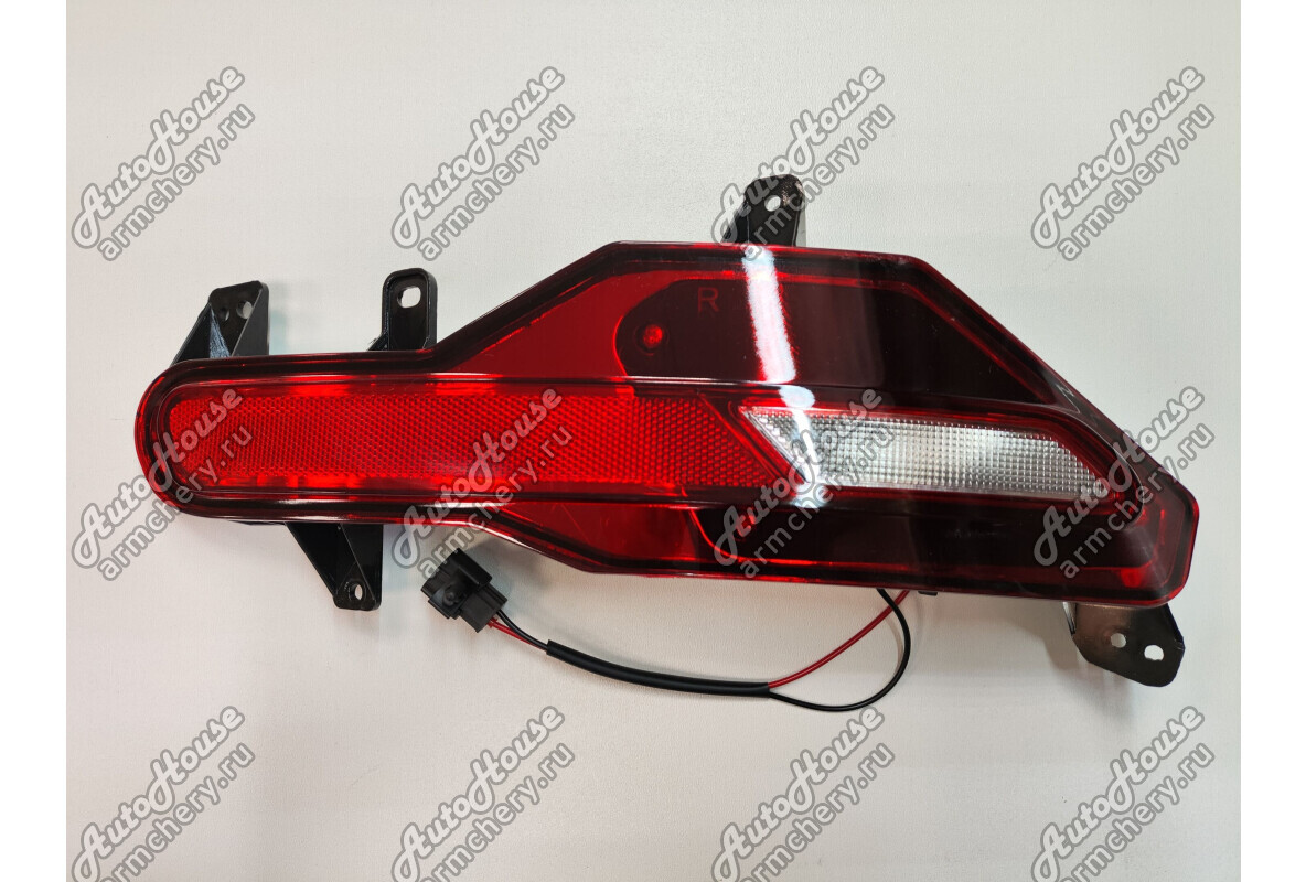 Катафот бампера заднего правый Changan UNI-L (Lamore) [1.5 16V 7AMT лифтбэк Turbo]